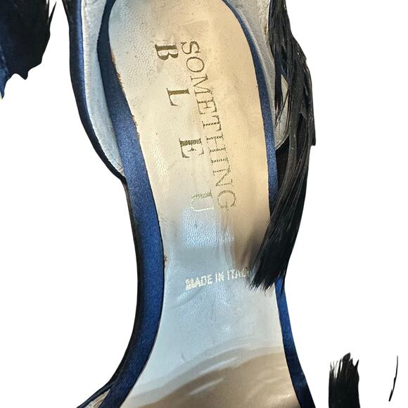 Something Bleu Hammond d'Orsay Feather Sandal Bridal Navy Pump $455 US 5.5 NWOB4 - Picture 4 of 8